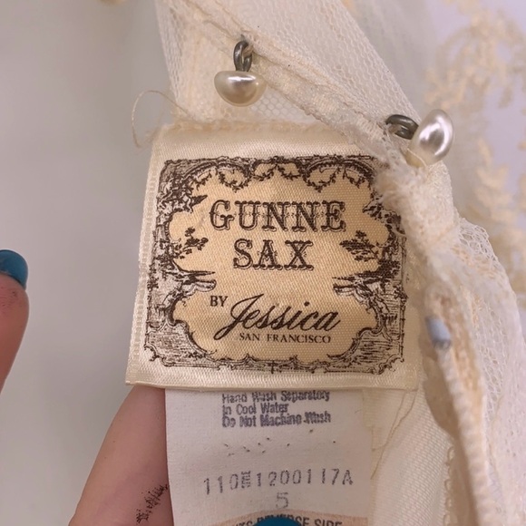 Gunne Sax Cream Lace Dress - Picture 12 of 14